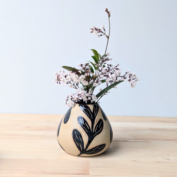 Bud Vase - Image 3